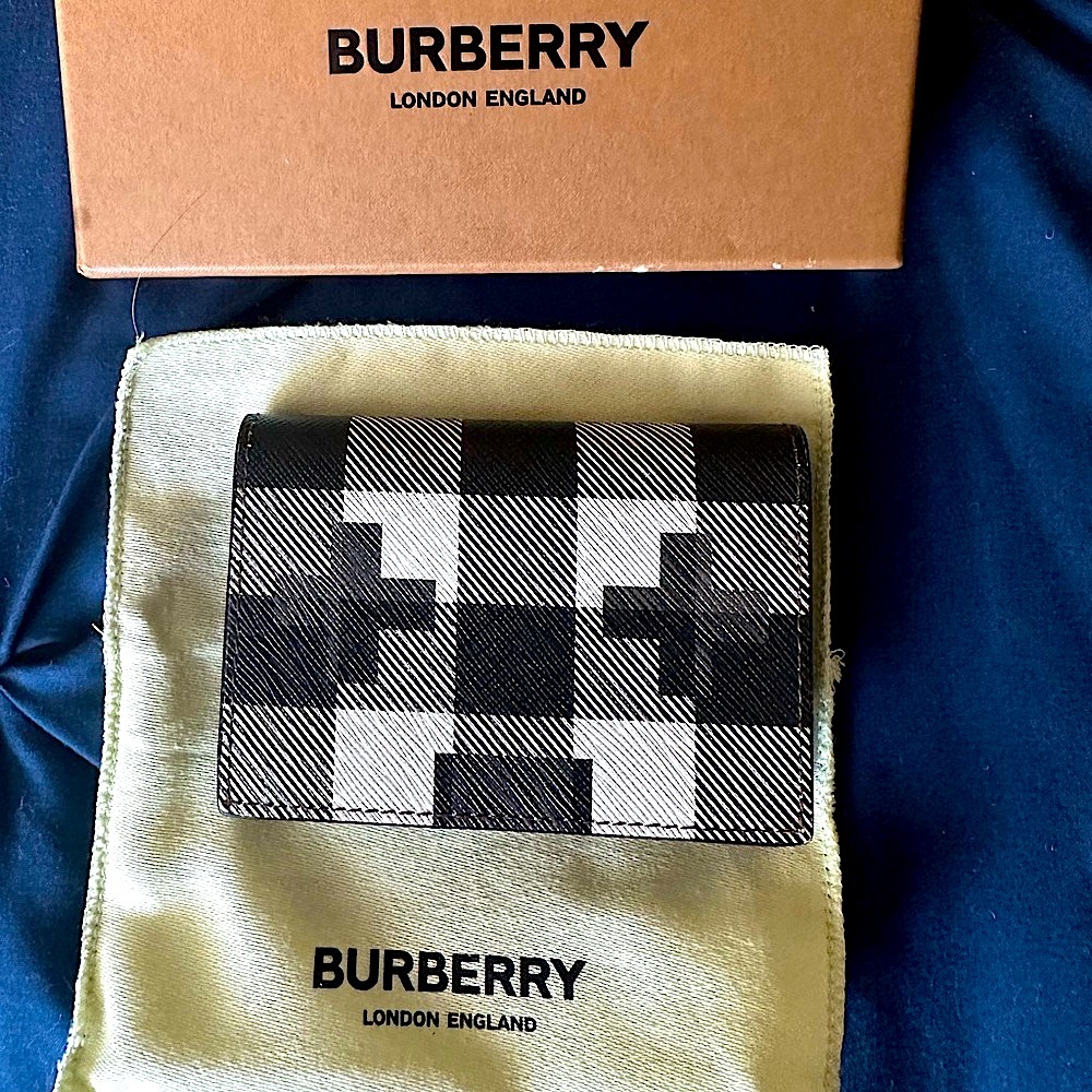 Burberry Men’s Card Wallet